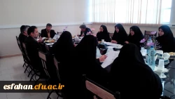 اولین نشست تدوین شاخص های ارزیابی فعالیت های فرهنگی، اجتماعی، پژوهشی دانشجو معلمان