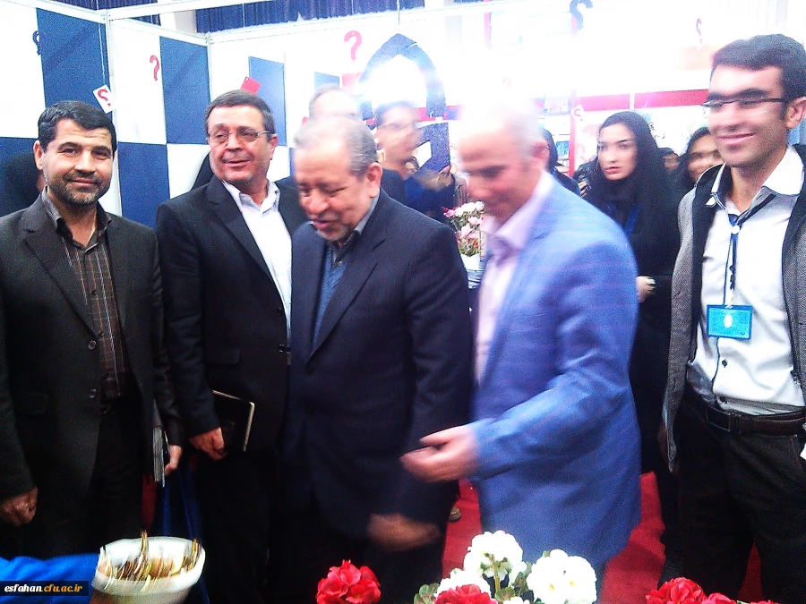 حضور دانشگاه فرهنگیان در یازدهمین نمایشگاه پژوهش و فناوری استان راست قامتان جاودانه تاریخ، پایتخت فرهنگی جهان اسلام (اصفهان)