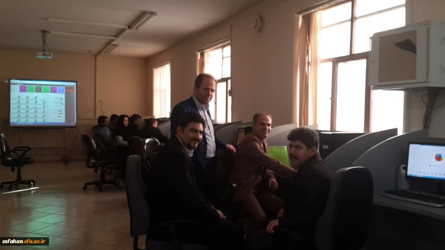 دوره ی یک روزه حسابداری تعهدی و آموزش اتوماسیون مالی مدیریت امور پردیس های استان اصفهان با همکاری سازمان مرکزی