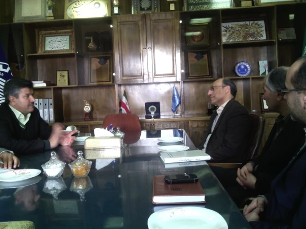 دیدار دکتر عروف زاد سرپرست مدیریت امور پردیس های استان اصفهان با رئیس دانشگاه صنعتی اصفهان