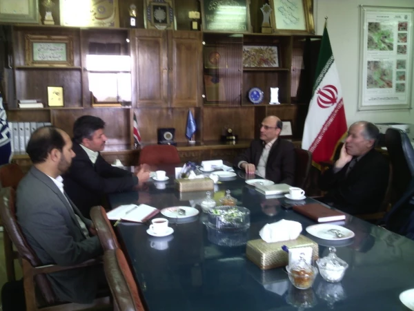 دیدار دکتر عروف زاد سرپرست مدیریت امور پردیس های استان اصفهان با رئیس دانشگاه صنعتی اصفهان