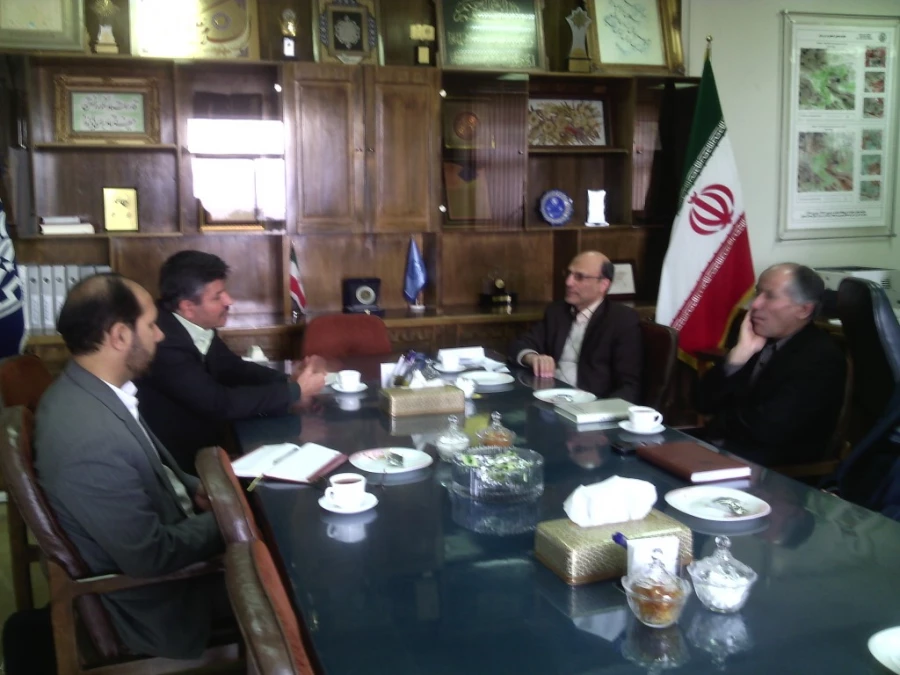 دیدار دکتر عروف زاد سرپرست مدیریت امور پردیس های استان اصفهان با رئیس دانشگاه صنعتی اصفهان