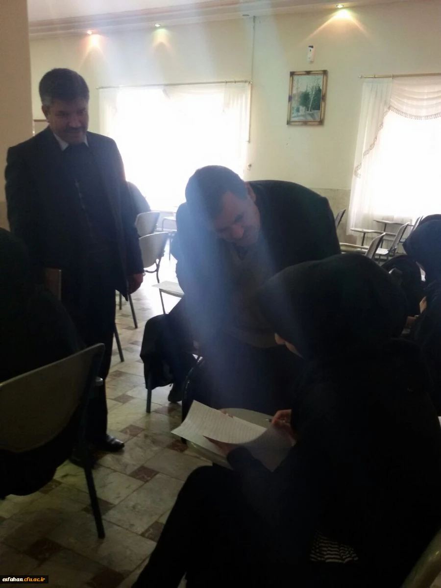 بازدید دکتر ساکی معاونت پژوهش و فناوری دانشگاه فرهنگیان از مرکز آموزش عالی شهید رجایی اصفهان