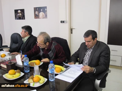 حضور دکتر تلخابی در پنجمین نشست کمیته علمی - اجرایی دومین همایش ملی تربیت معلم در مدیریت امور پردیس های استان اصفهان