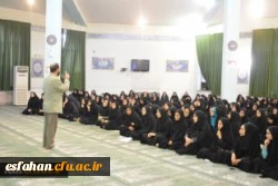 حضور سرپرست امور پردیس های استانی ، دکتر عروف زاد و جمعی از اعضای شورای اسلامی شهر وخیرین اصفهان در ضیافت افطار پردیس فاطمه زهرا (س)