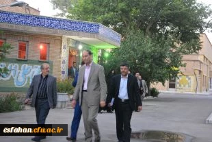 •	حضور سرپرست امور پردیس های استانی ، دکتر عروف زاد و جمعی از اعضای شورای اسلامی شهر وخیرین اصفهان در ضیافت افطار پردیس فاطمه زهرا (س)
