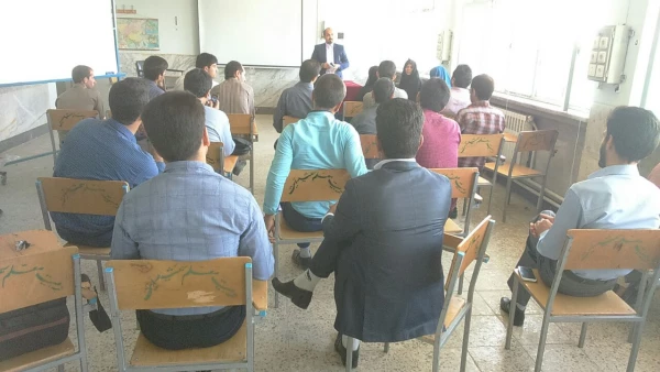 حضور کارشناس حوزه معاونت آموزش و تحصیلات تکمیلی دانشگاه فرهنگیان در استان اصفهان