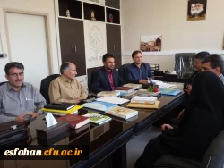 نشست مشترک سرپرست امور پردیس های استانی ومعاون آموزشی اداره کل آموزش و پرورش در کمیته استانی طرح تعالی مدیریت مدرسه