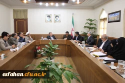 اولین جلسه هیأت امنای استانی دانشگاه فرهنگیان اصفهان برگزار گردید