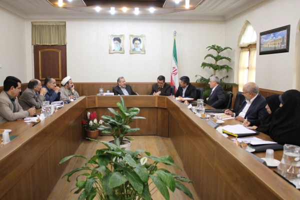 اولین جلسه هیأت امنای استانی دانشگاه فرهنگیان اصفهان برگزار گردید.