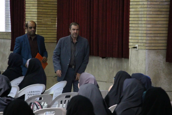 حضور دکتر رضایی رییس اداره مطالعات فرهنگی و اجتماعی دانشگاه فرهنگیان در نخستین دوره فرهنگی اجتماعی مهارت آموزان ماده