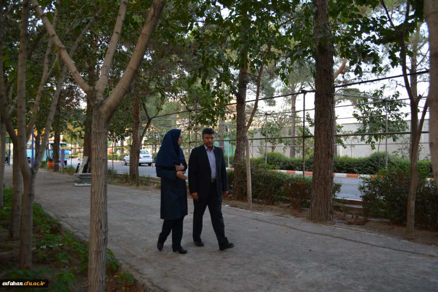 بازدید رییس دانشگاه فرهنگیان استان اصفهان از ستاد خبری نخستین جشنواره ورزشهای همگانی وبازیهای بومی ومحلی