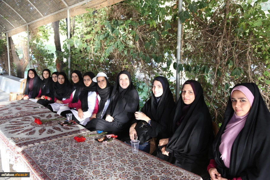 حضور خانم دکتر شهیدی مدیر کل تربیت بدنی دانشگاه فرهنگیان و دبیر کل جشنواره در جمع ورزشکاران