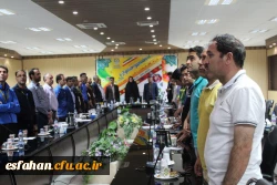 جلسه هماهنگی و قرعه کشی نخستین جشنواره ورزش های همگانی و بازی های بومی و محلی با حضور مسئولین، مربیان و سرپرستان