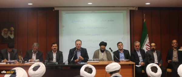 سرپرست دانشگاه فرهنگیان در همایش نمایندگان دفاتر نهاد مقام معظم رهبری:

محوریت مطلق در حوزه تربیت و تامین معلم کشور با دانشگاه فرهنگیان است.