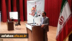 حجت الاسلام و المسلمین قرائتی در اولین دوره اعزام دانشجومعلمان به اردوی پیمان با امام رئوف(ع):

معلم هیچ وقت نباید خود را فارغ التحصیل بداند.