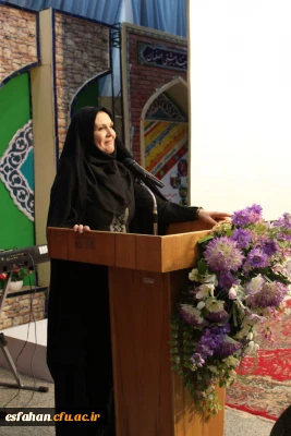 باحضور دکتر شهیدی دبیر کل جشنواره و دکتر عروف زاد سرپرست کل جشنواره

مراسم اختتامیه نخستین جشنواره ورزش های همگانی و بازی های بومی و محلی برگزار گردید