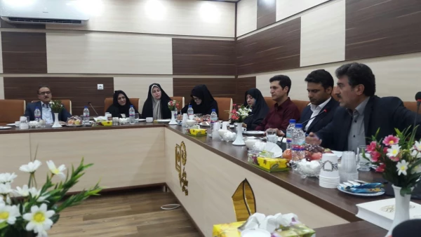 طرح تعالی مدیریت مدرسه در استان اصفهان