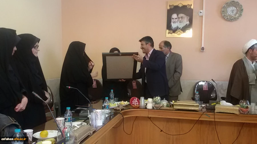 مراسم تجلیل و تکریم سرپرست مرکز آموزش عالی شهید رجایی دکتر امینی و معارفه سرپرست جدید دکتر کشمیری