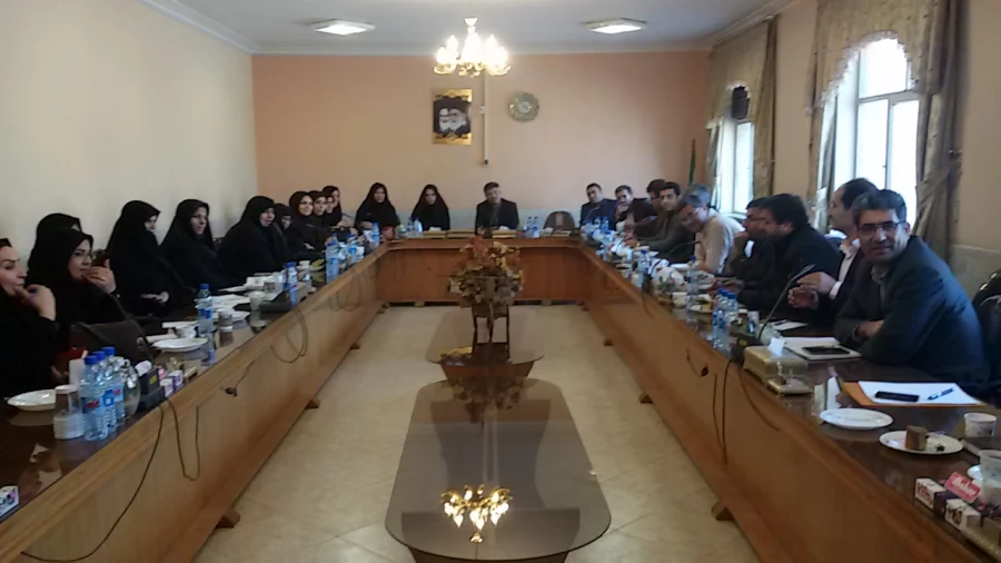 نشست تعاملی مسئولین دانشگاه فرهنگیان واداره کل آموزش و پرورش استان اصفهان پیرامون موضوع کارورزی