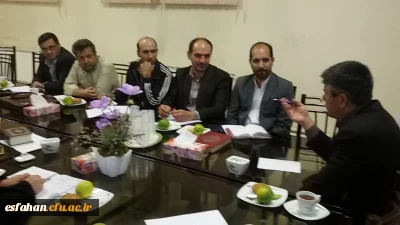 دکترعروف زاد درجمع کارشناسان روابط عمومی پردیس ها و مراکز آموزش عالی استان :

روابط عمومی به دلیل جایگاه راهبردی و زیربنایی خود می تواند سازمان های مختلف را در همگامی با پیشرفت و تحول یاری دهد، این واحد پویای سازمانی هیچگاه در آن سکون و تعطیلی وجود ندارد.