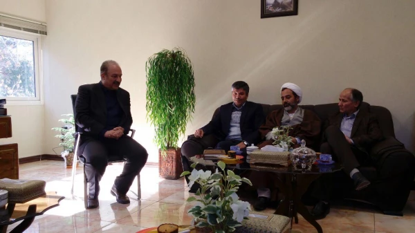 نشست مشترک سرپرست مدیریت امور پردیس های استان و ریاست دانشگاه فنی حرفه ای شهید مهاجر