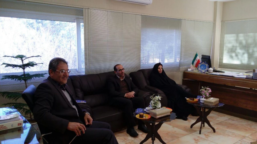 نشست مشترک سرپرست مدیریت امور پردیس های استان و ریاست دانشگاه فنی حرفه ای شهید مهاجر