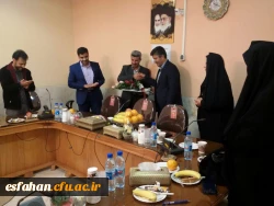 با حضور دکتر عروف زاد سرپرست مدیریت امور پردیس های استان اصفهان انجام شد :