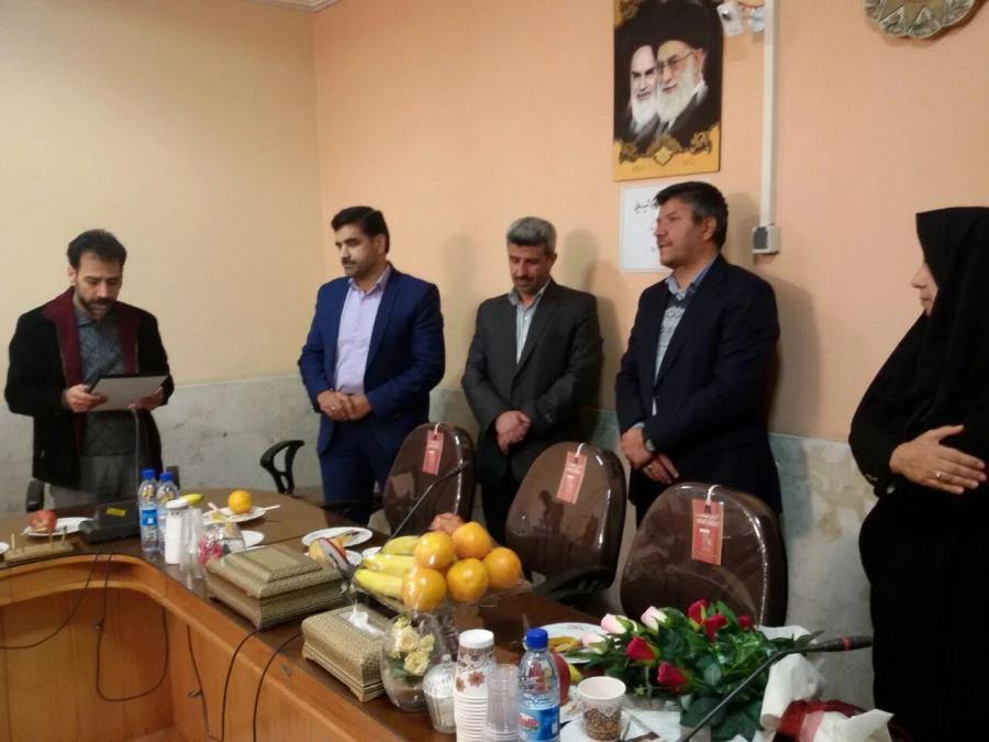 با حضور دکتر عروف زاد سرپرست مدیریت امور پردیس های استان اصفهان انجام شد :