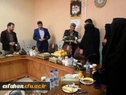 با حضور دکتر عروف زاد سرپرست مدیریت امور پردیس های استان اصفهان انجام شد :