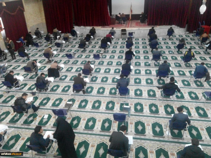 بازدید دکترعروف زاد مدیر امور پردیس های استانی
از برگزاری آزمون صلاحیت های حرفه ای مهارت آموزان مشمول ماده28 در اصفهان