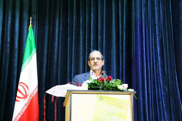 قائم مقام سرپرست دانشگاه فرهنگیان در مراسم تجلیل از پژوهشگران دانشگاه فرهنگیان اصفهان :

عملی کردن روحیه پژوهشگری یکی از نیازهای اساسی در نظام دانشگاهی کشور بوده که باید در روش های آموزشی تبیین شود.