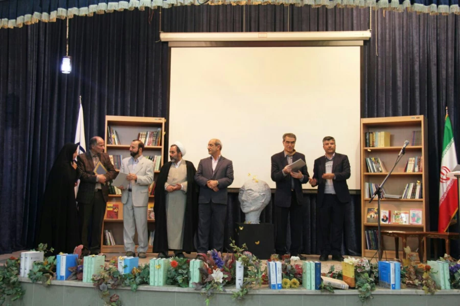 حضور دکتر تاجیک اسمعیلی قائم مقام دانشگاه فرهنگیان در اصفهان