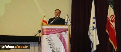 سرپرست دانشگاه فرهنگیان در آیین افتتاح نخستین همایش ملی انجمن های ورزشی:
دانشجومعلمان با مشارکت در تصمیم سازی دانشگاه به کنشگری اجتماعی تبدیل می شوند