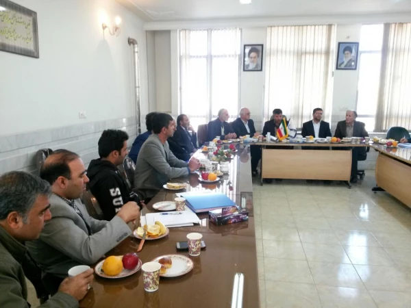 دکتر عروف زاد سرپرست امور پردیس های استانی در جمع دانشجویان مرکز آموزش عالی شهید  آیت نجف آباد