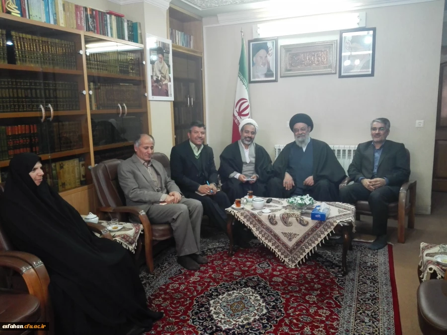 دیدار مسئولین دانشگاه فرهنگیان  اصفهان با آیت ا...   سید یوسف طباطبایی نژاد نماینده ولی فقیه در استان وامام جمعه اصفهان