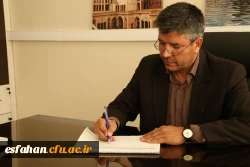 دکتر عروف زادسرپرست امور پردیس های استان اصفهان

در نشست  هم اندیشی دبیران دفاتر نهاد نمایندگی مقام معظم رهبری  دانشگاه های استان