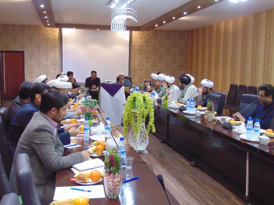 دکتر عروف زاد سرپرست امور پردیس های استان اصفهان

در نشست  هم اندیشی دبیران دفاتر نهاد نمایندگی مقام معظم رهبری  دانشگاه های استان