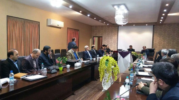 دکتر عروف زاد سرپرست مدیریت امور پردیس های استانی در دوره منطقه ای آموزش حقوقی مدیران (1):
هریک از کارکنان دانشگاه با توجه به گستره فعالیت ها خود باید از مسائل حقوقی مربوط به مسئولیت و حوزه فعالیت خود آگاهی داشته باشند .