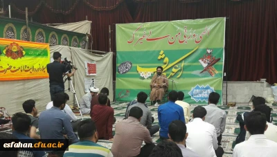 حجت الاسلام و المسلمین دادگر در جمع معتکفین پردیس های دانشگاه فرهنگیان استان اصفهان :
اعتکاف سکوی پرش به سوی معنویت، آینده روشن و تقرب به خداست