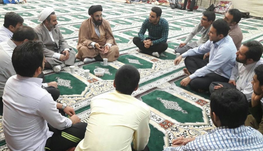 حضور حجت الاسلام و المسلمین دادگر در مراسم پرفیض اعتکاف دانشگاه فرهنگیان استان اصفهان