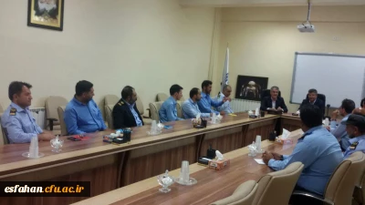 اولین دوره آموزشی همکاران شاغل در پُست نگهبانی پردیس ها ومراکز استان اصفهان برگزار گردید.