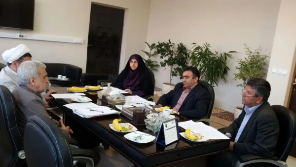 با حضور دکتر عروف زاد نشست ترویج و توسعه ی فرهنگ اقامه نماز در اصفهان برگزار شد.