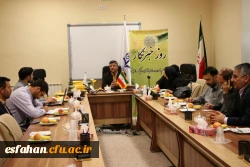 دکتر عروف زاد سرپرست مدیریت امور پردیس های استان اصفهان در جمع خبرنگاران:

اصحاب رسانه می توانند با تبادل اندیشه، نگاه نقادانه و نظارت رسانه ای خود عملکرد دستگاه های مختلف را ارتقاءببخشند.