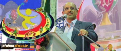 قائم مقام دانشگاه فرهنگیان در بیست و سومین المپیاد ورزشی دانشجو معلمان پسر تاکید کرد:

منش و شخصیت معلمی ارمغان برگزاری اینگونه فعالیتهای گروهی برای دانش آموزان این مرزوبوم