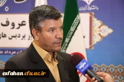 دکتر عروف زاده در ایام انتخاب رشته داوطلبان ورود به دانشگاه ها در گفتگو با شبکه خبر استانی: 

نیاز به معلمانی داریم که دارای هوش تجربی و تاملی باشند، معلم باید نقش مربی و رهبر در کلاس را ایفا کند .