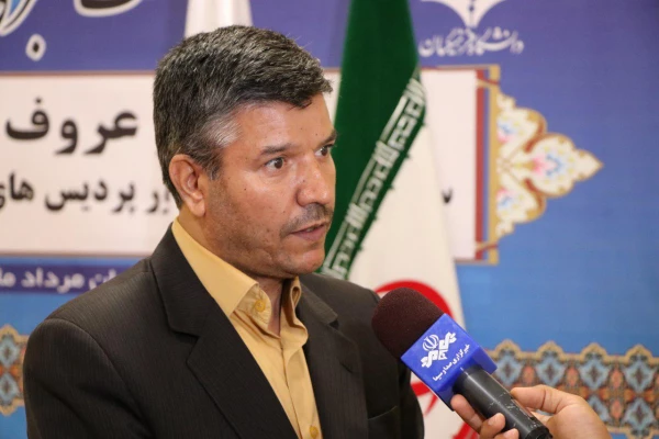 دکتر عروف زاده در ایام انتخاب رشته داوطلبان ورود به دانشگاه ها در گفتگو با شبکه خبر استانی: 

نیاز به معلمانی داریم که دارای هوش تجربی و تاملی باشند، معلم باید نقش مربی و رهبر در کلاس را ایفا کند .