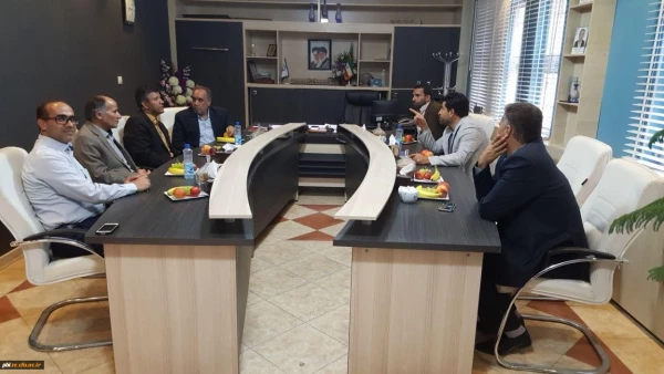 نشست مشترک معاون استانداری استان اصفهان و مسئولین دانشگاه فرهنگیان