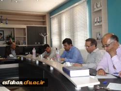نشست مسئولین در خصوص برگزای دوره فرهنگی در استان اصفهان