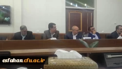 با حضور استاندار اصفهان جلسه هیات امنا دانشگاه فرهنگیان برگزار شد.